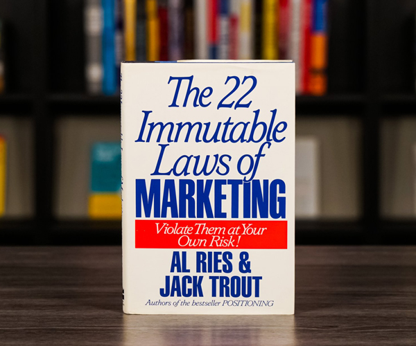کتاب 22 قانون بازاریابی